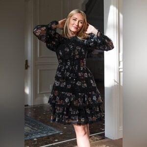 Ivy City Co. Farrah Black Floral Dress NWT